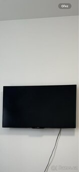 TV 40" Panasonic TX-40FS403E - 4