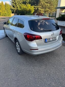Opel Astra 1,6DCi 81KW 9️⃣2️⃣.0️⃣0️⃣0️⃣Km - 4
