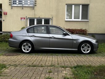 BMW Řada 3 E90 320i 115kW Sedan 6st. Manuál Klima Facelift - 4