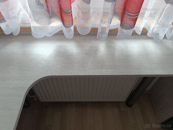 Dětský stůl s šuplíky - 4