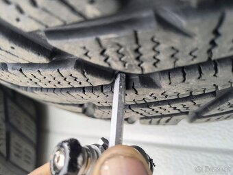 235/65 R17 ALU plus zimní pneu - 4