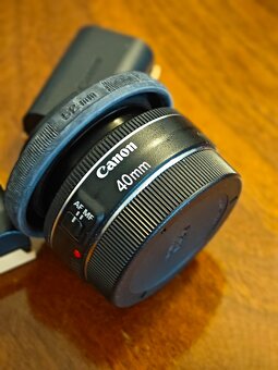 Canon 5D Mark IV s objektivy a příslušenstvím - 4