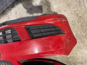 Prodám přední nárazník a světla pro Škoda Fabia 2 - 4