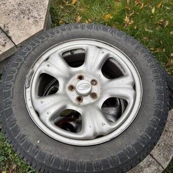 AT kola subaru forester + nová rezerva - 4