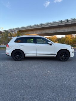 Volkswagen Touareg - 4