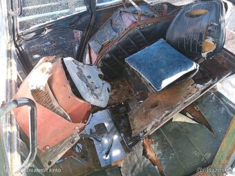 Kabina Zetor URI - 4