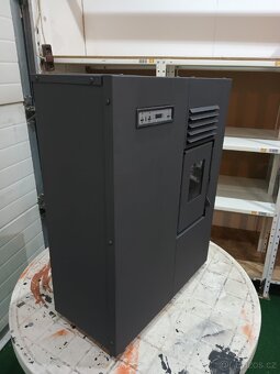 Prodám peletková kamna - 4