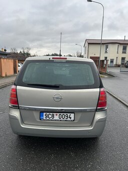 Opel Zafira 2.2 Direct, 7 míst  R.V 2007 - 4