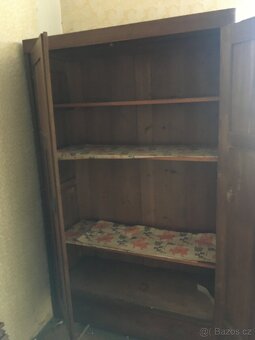 Stará skříň - 4