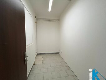 Pronájem cca 200m2 nebytových prostor - 4