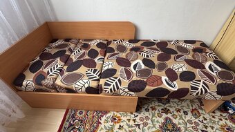 Rozkládací pohovka - 4