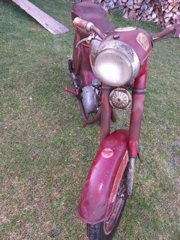 Prodám  jaŵa čz 150 - 4