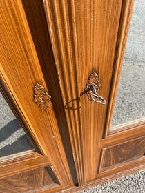 Stará dvoudverova skřín - 4