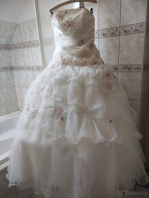 Svatební/Maturitní šaty (vel. 48 a menší díky šněrování) - 4