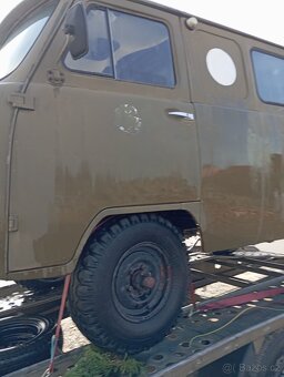 Uaz 452 - 4