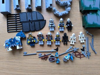 LEGO Castke 7094 - 4