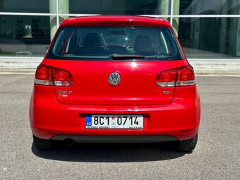 Golf 6 1.6 nafta, manuál - 4