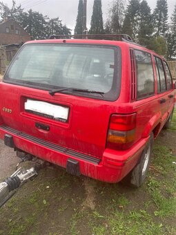 Jeep Grand Cherokee - 4