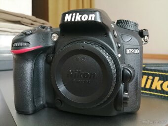 Nikon D7200 + AF - S Nikkor 16 - 80mm 1:2,8 - 4E ED VR - 4