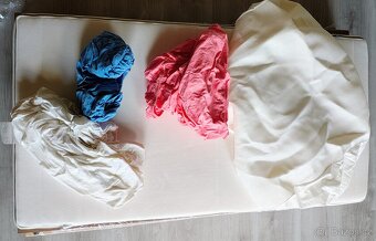 Dětská postýlka IKEA Sundvik vc.matrace a povlečení - 4