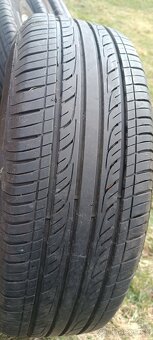 Sada alu kol 16" + letní pneu 215/65 R16 98H Sunfull SF - 4