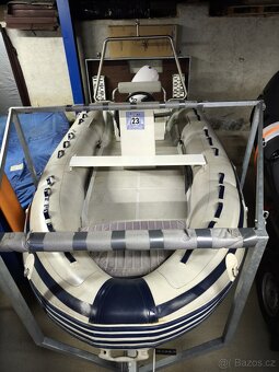 RIB člun 4,3m / 4-taktní motor 40HP / přívěs - 4