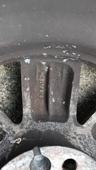 alu kola 6,5 x 15 + pneu téměř nové 215/65 R 15 - 4