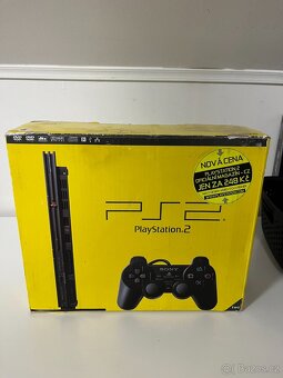 Sony PlayStation 2 (PS2) Slim + 1 ovládač + 2 hry - 4