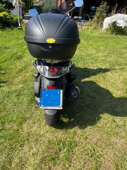 Piaggio Bewerly 125 IE - 4