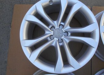 Alu disky originál Audi 20", 5x112, ET 33, šířka 8,5J - 4