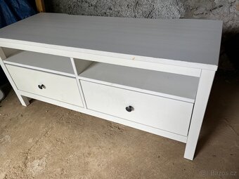 IKEA Hemnes TV stolek - 4