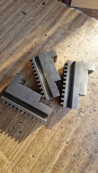 Celisti na sklicidlo TOS 315/ - 4