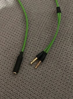 Sluchátka RAZER BLACKSHARK - 4