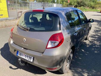 Prodám Renault Clio 1,2 55 Kw Klima - 4