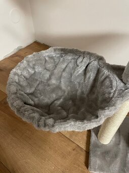 Nové kočičí škrabadlo - 4