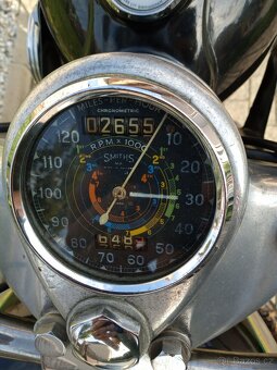 Royal Enfield 500 Twin 1952 - 4