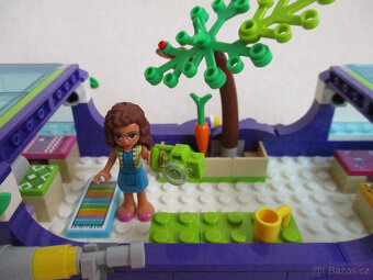 Lego Friends Autobus přátelství - 4