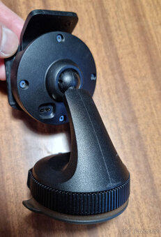 Upevňovací sada navigace TomTom Rider do auta - 4