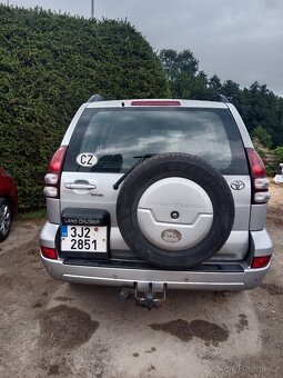 Toyota Land Cruiser - 4