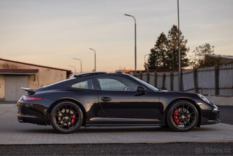 Porsche 911 Carrera 4 GTS | 3.8 | 27.600km | - 4