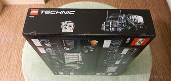 LEGO® Technic 42078 Mack kamion - 4