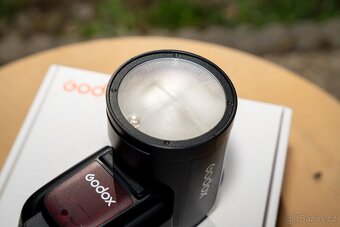 Godox V1 Pro S - 4