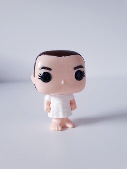 STRANGER THINGS • FIGURKY FUNKO KINDER JOY - 4