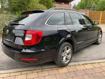 SUPERB,TDI,2014,103KW,DSG,NAV,BIXEN,LED,TEMP,SERVIS ŠKODA - 4