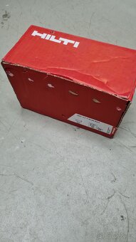 Hřeby do betonu Hilti 17 mm / 1050ks / BX3 - 4