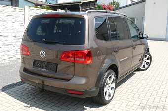 VW TOURAN CROSS 1.4TSI, XENONY, 7-MÍST, ALU., NOVÉ ROZVODY - 4