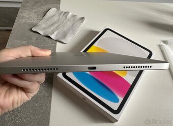Apple iPad 11, 2025, 128Gb, silver - 4