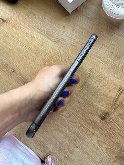 iPhone 11 Black 64GB - 4