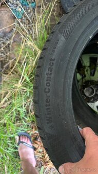 Prodám pneu continental 235/45 R18 - 4