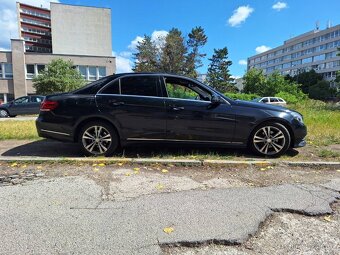 Mercedes-Benz E 200 Bluetec - 4